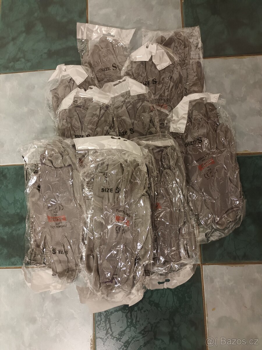 Pracovní rukavice - 10