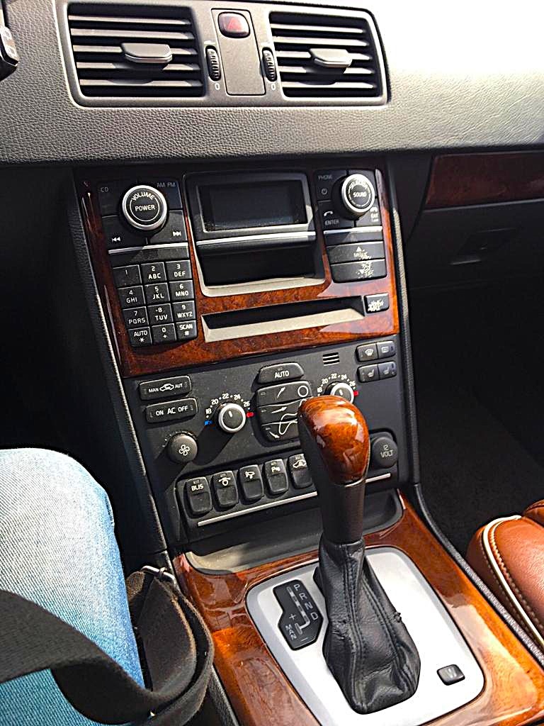 Prodám Volvo XC 90 - 10