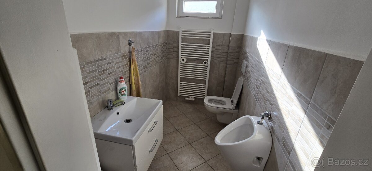 K pronájmu výrobní / skladovací / kancelářské prostory - 10