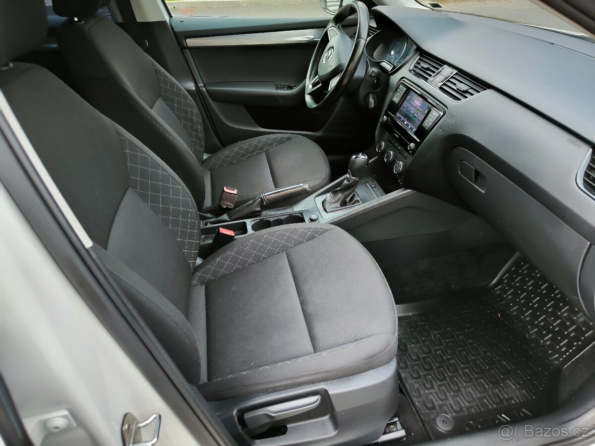 Octavia 1.6TDi AMBITION +,85kw, Automat kombi - 10