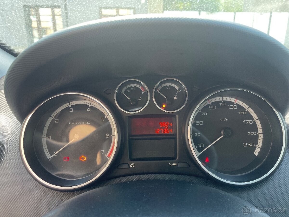 Peugeot 308 1.4 MPi - 10