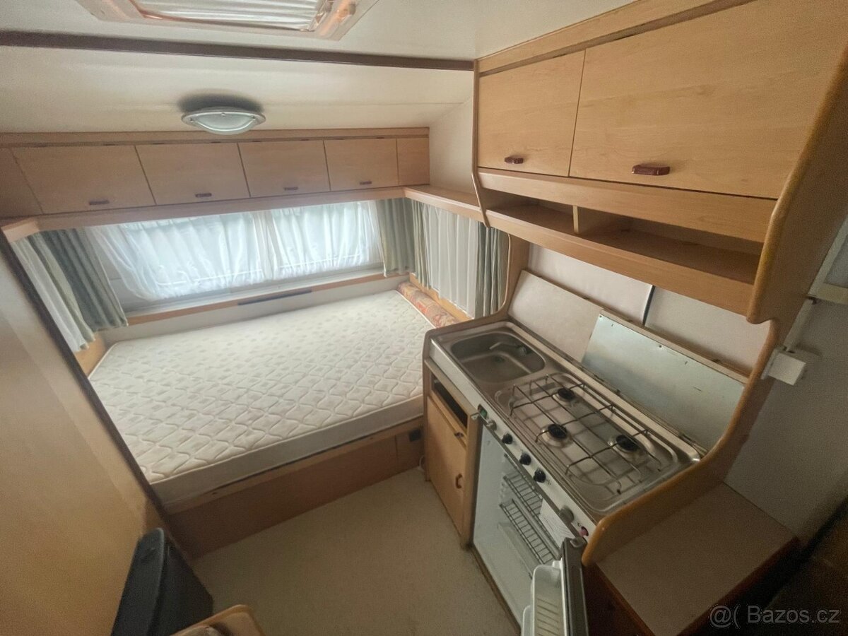 Knaus Marcampo, markýza, 4 osoby, 100km/h , STK - 10