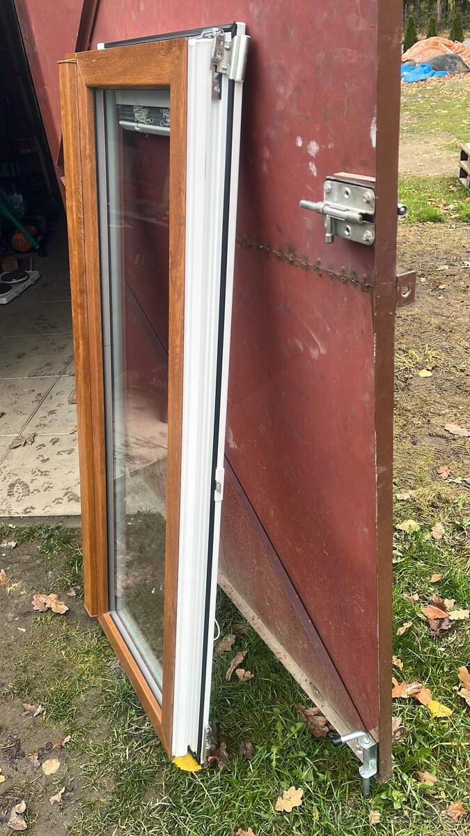 Dvojdílné okno + příslušenství 113x144cm - 10