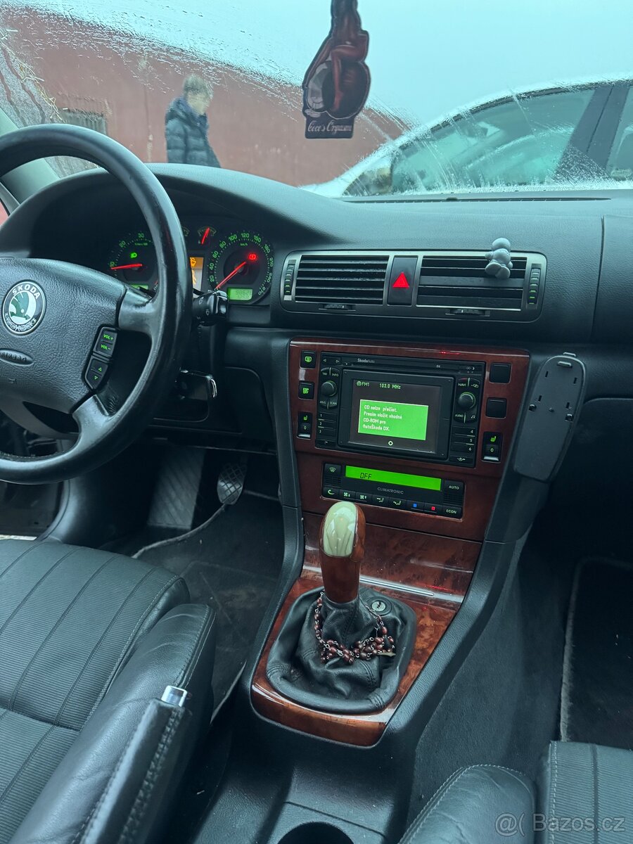 Škoda Superb 1 2,5V6 114kw - 10