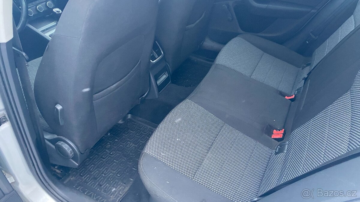 Škoda Octavia III 2.0 TDI - 10