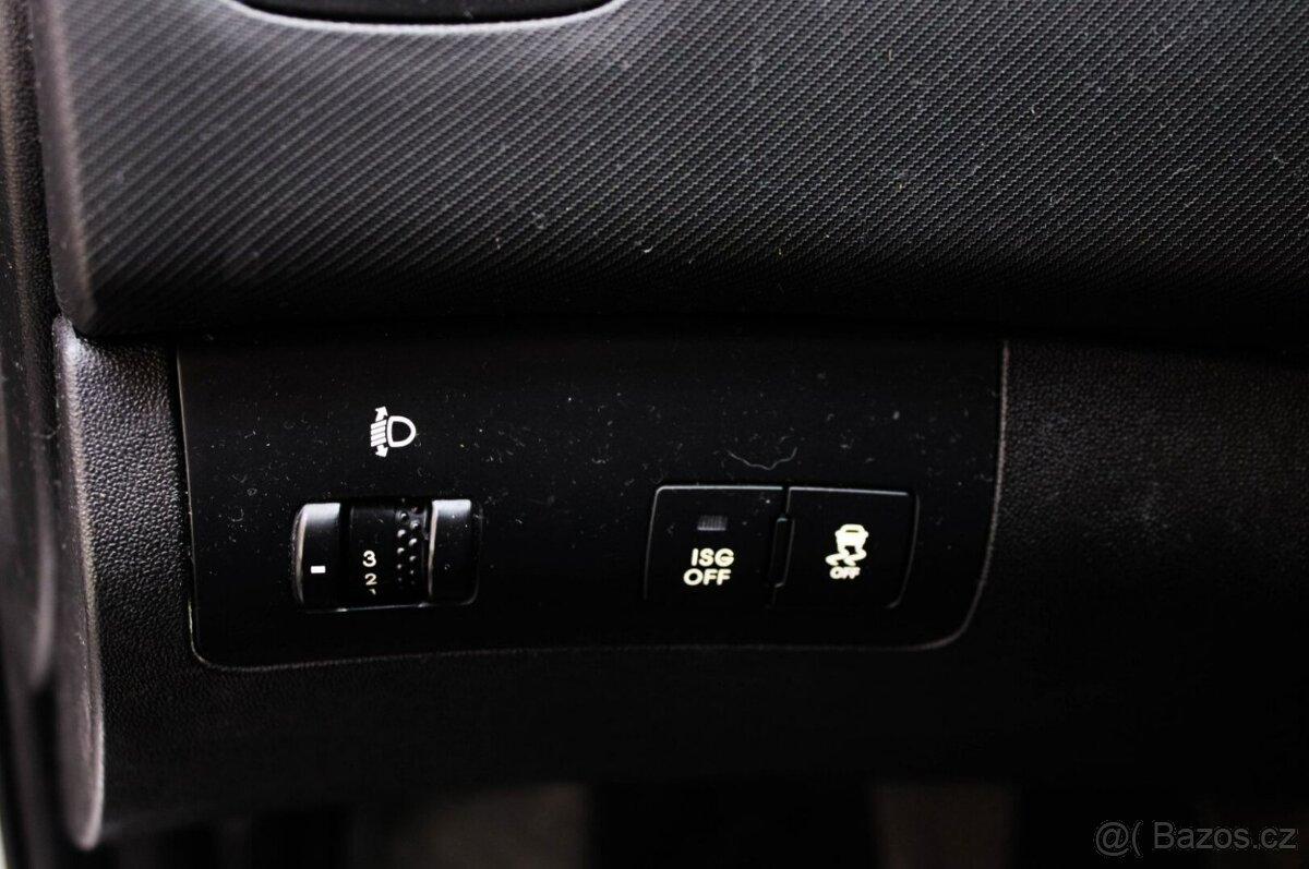 Kia Cee´d SW 1.4 CVVT 16V LX - 10