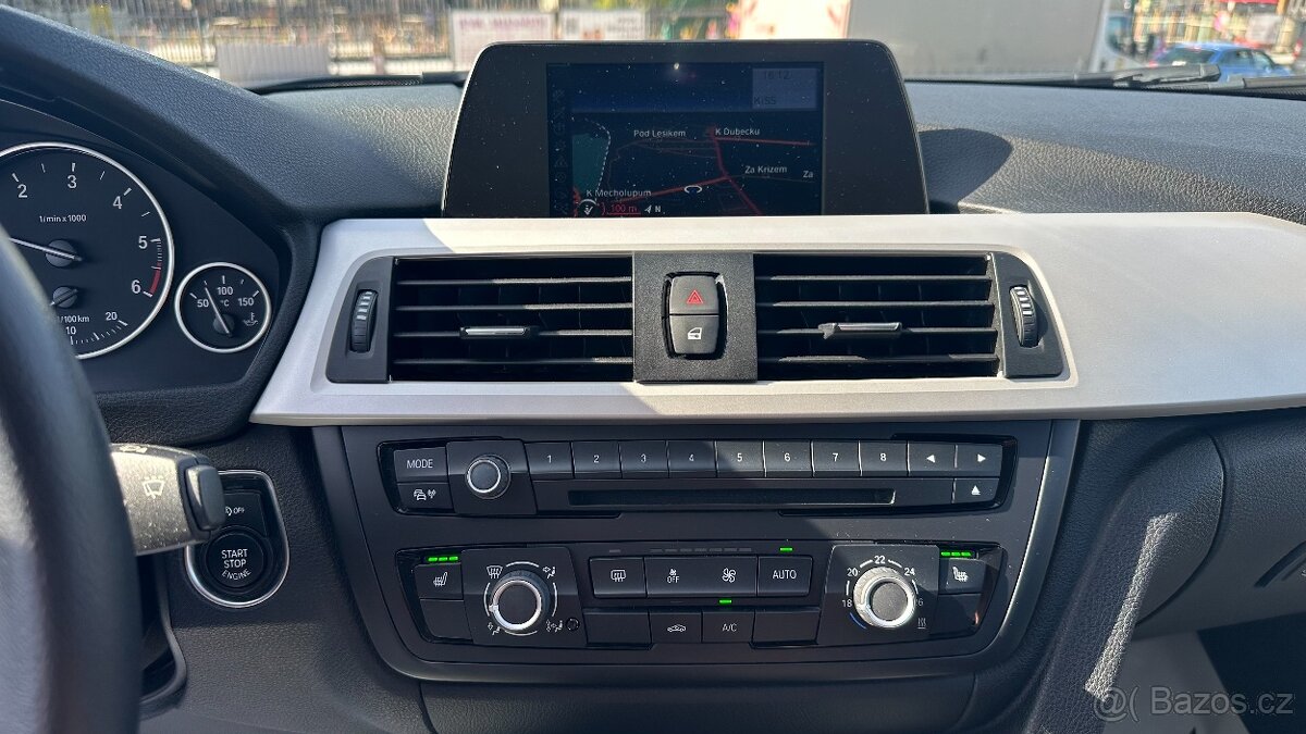 BMW 318d 105kW Stav,Navi,Tažné - 10