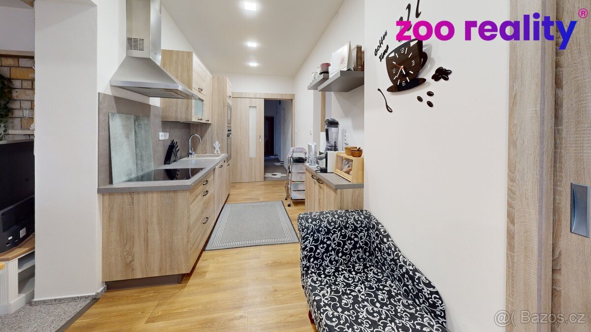 Prodej dvougeneračního domu Přemyslovice - 10