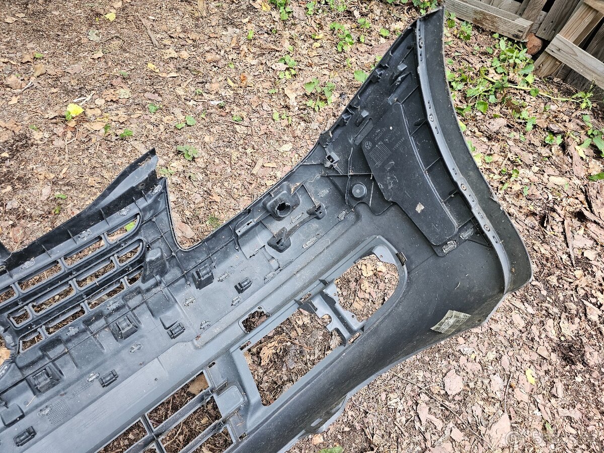 Přední nárazník – VW Caddy - 10