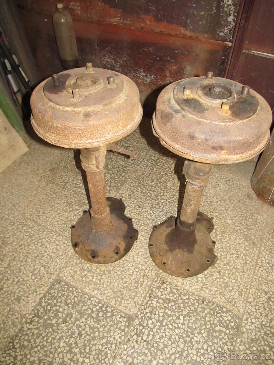 škoda 422 , Praga ,Walter Fiat 508c brzdy ,Trabant - 10