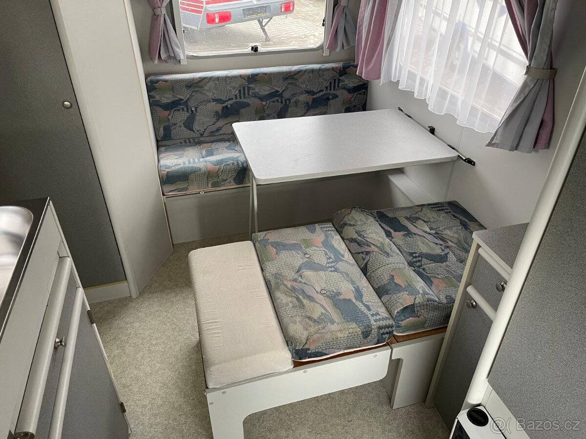 Beyerland Sprinter 430, 4 osoby, wc, 100km/h, přístřešek - 10