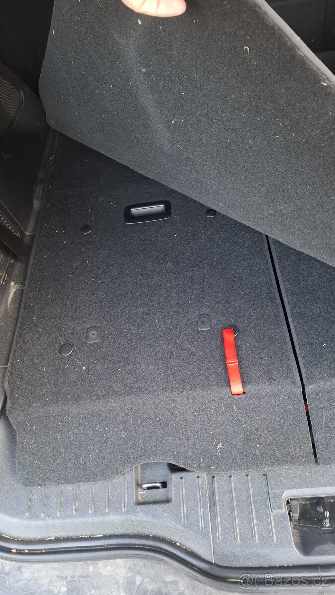 Ford Galaxy, 2,0 TDCi, 7 míst, tažné - 10