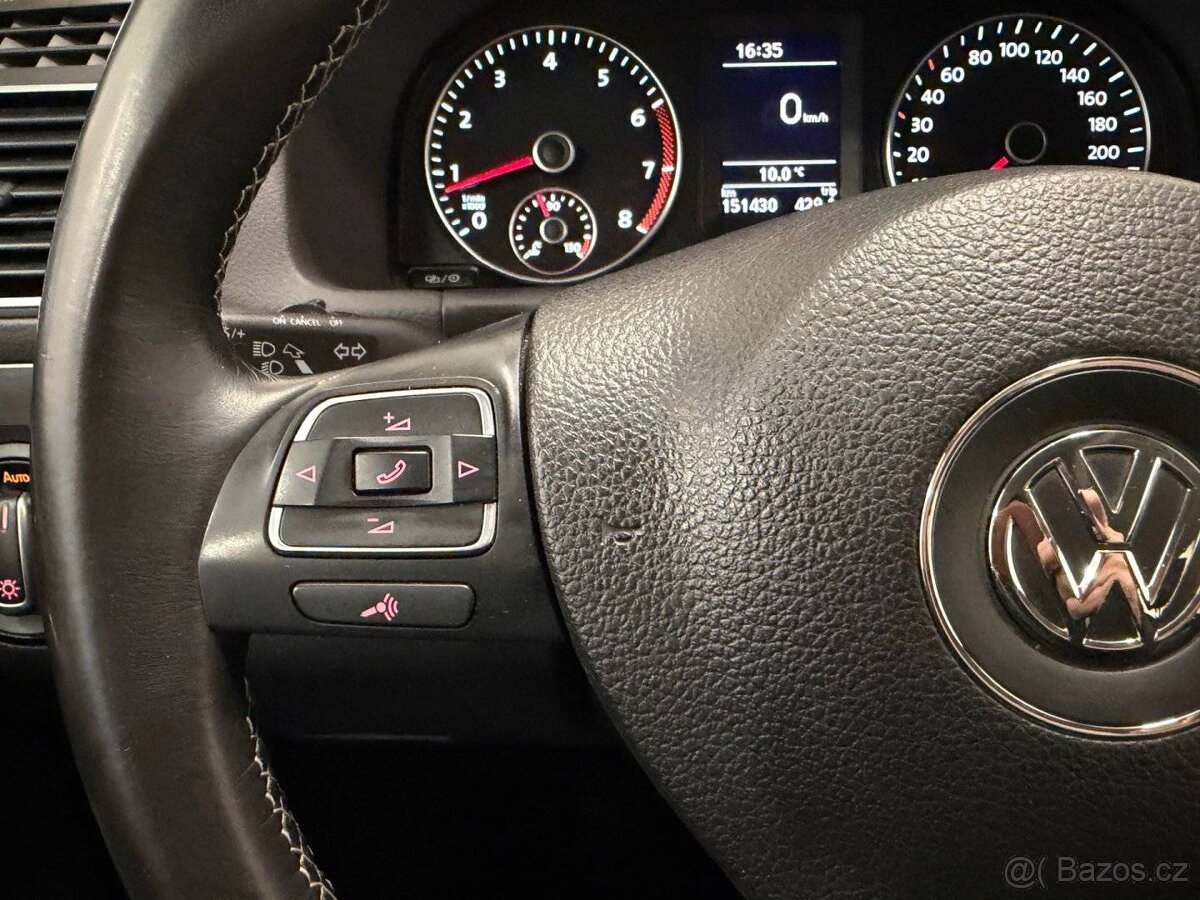 Volkswagen Touran, 1.4 TSI CUP/WEBASTO/7.MÍST - 10