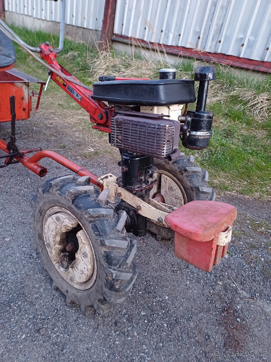 Malotraktor Vari - 10