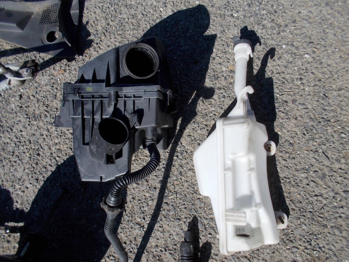 Díly Meriva B 1.4 88kw (č.4) - 10