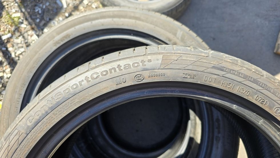 Letní pneu 225/40/18 Continental - 10