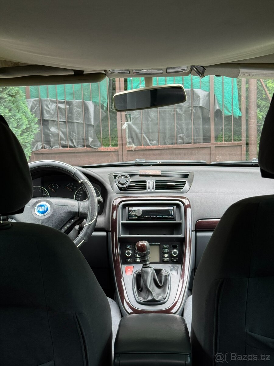 Fiat Croma 2.0 TDI manuál 6ti - 10