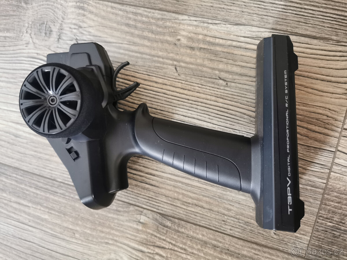 RC závodní Auto Tamiya XV 1:10 4WD - 10