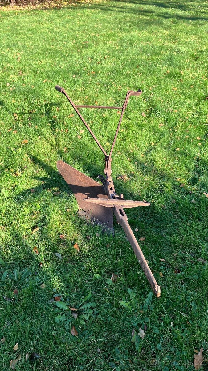 Staré zemědělské stroje - 10