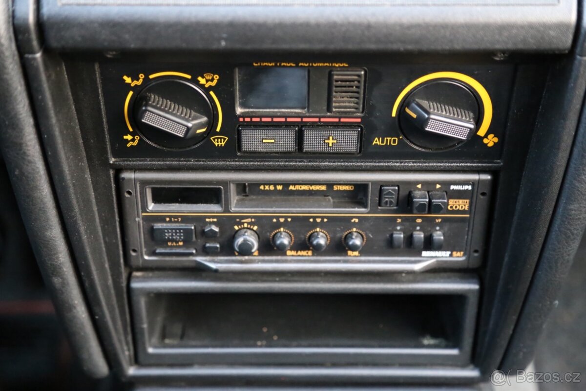 Renault 21 Turbo - 10