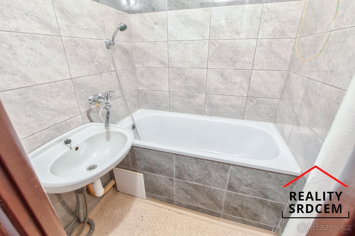 Prodej družstevního bytu 1+1, 33 m2, ul. Haškova, Karviná-Rá - 10