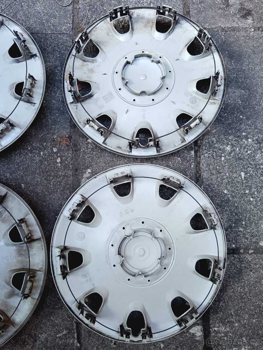 Originál poklice Volkswagen r 15 - 10