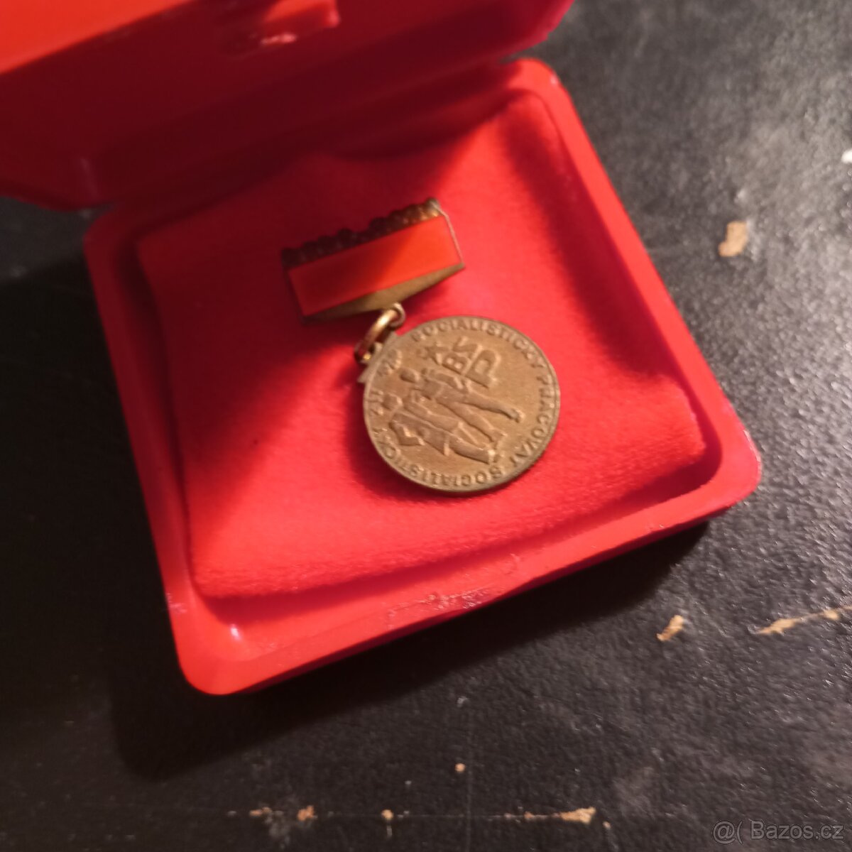 Vyznamenání, odznaky ČSSR - 10