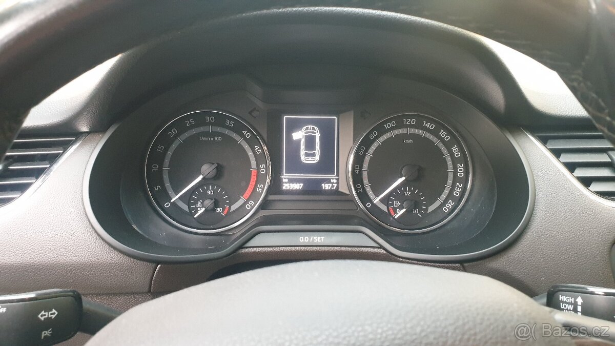 Octavia 3 Scout combi 4x4 - 10