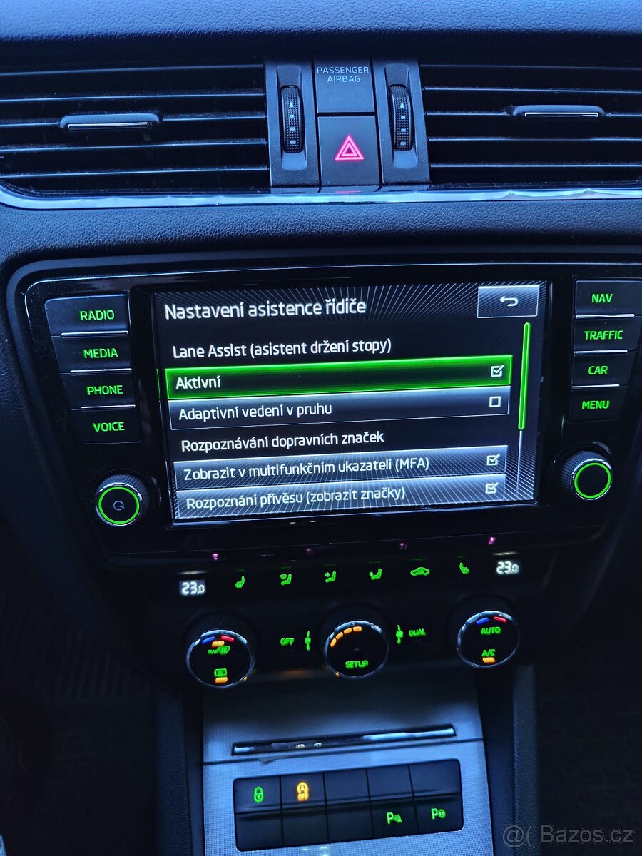 Škoda Octavia lll combi tdi - 10