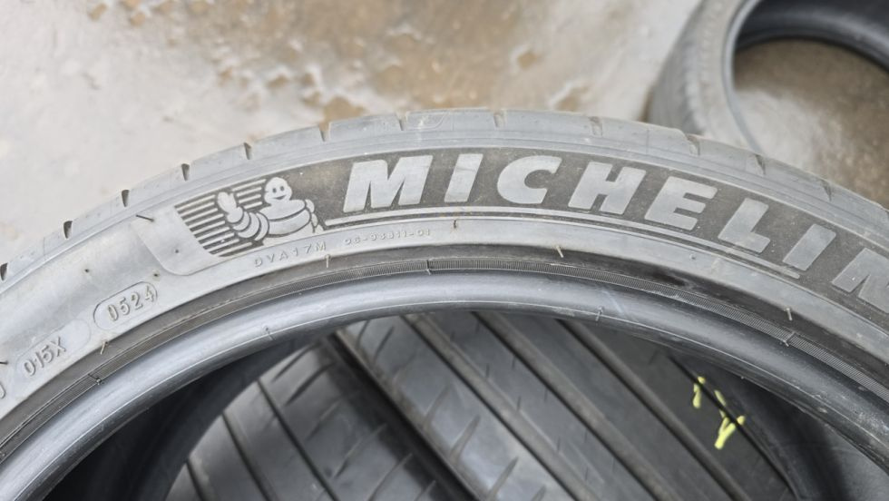 Letní pneu 245/40/20 Michelin - 10