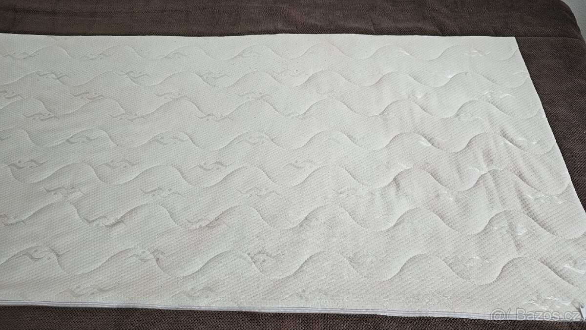 Rozkládací pohovka - 10