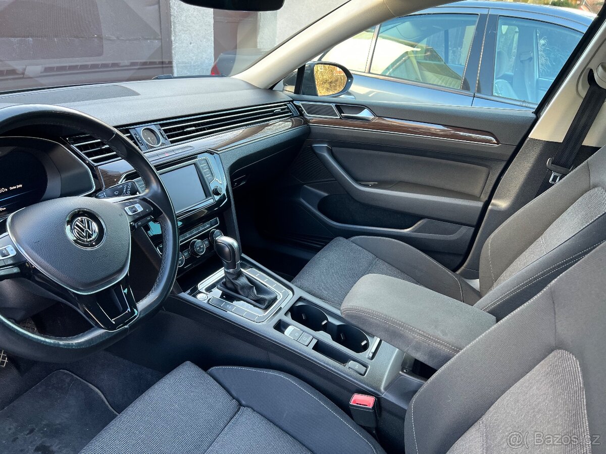 Volkswagen Passat B8 2.0 TDI - 10