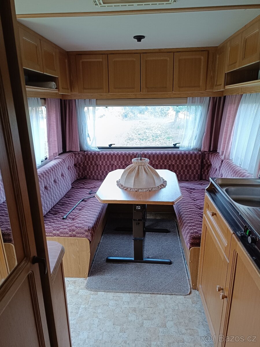 Obytný karavan - 10