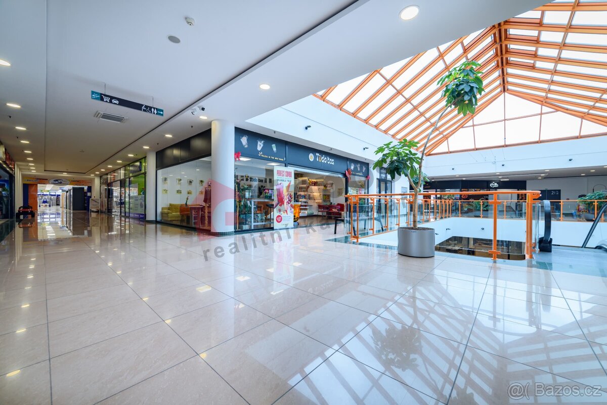 Obchodní prostor 107 m2 v OD - Dvořák Tábor - 10