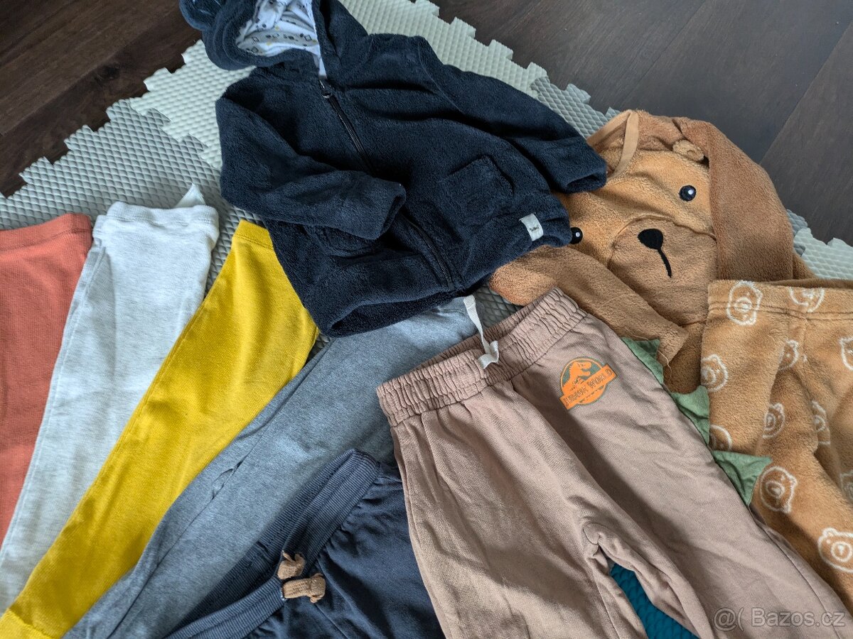 Balík oblečení Kluk 74/80 - 10