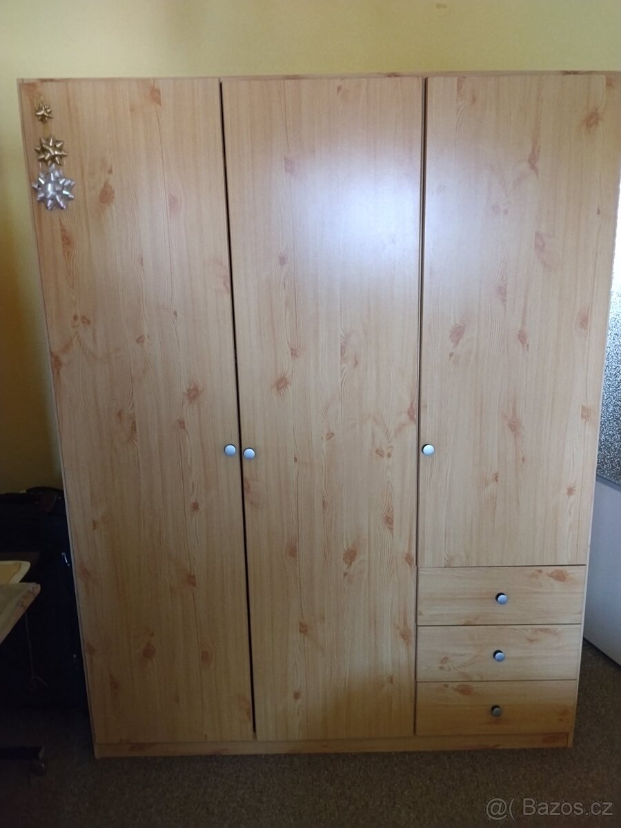 Skříně a spotřebiče - 10