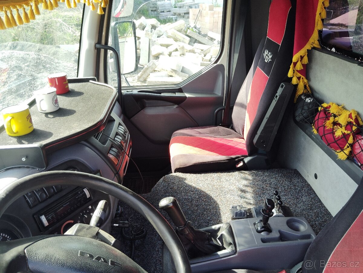 Prodám DAF LF 180, Hákový nosič kontejneru - 10