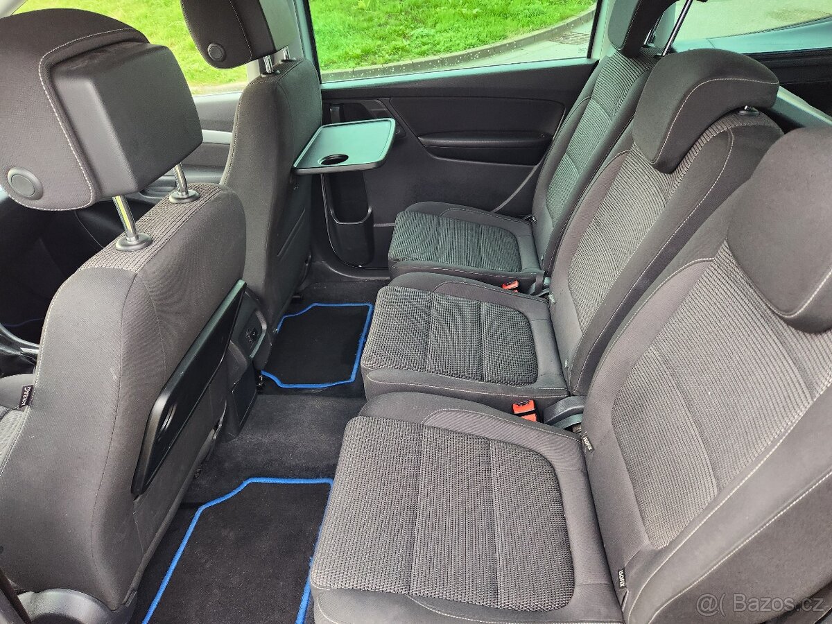 VW Sharan FACELIFT 2.0TDI 110kw 7míst Navi Serviska - 10