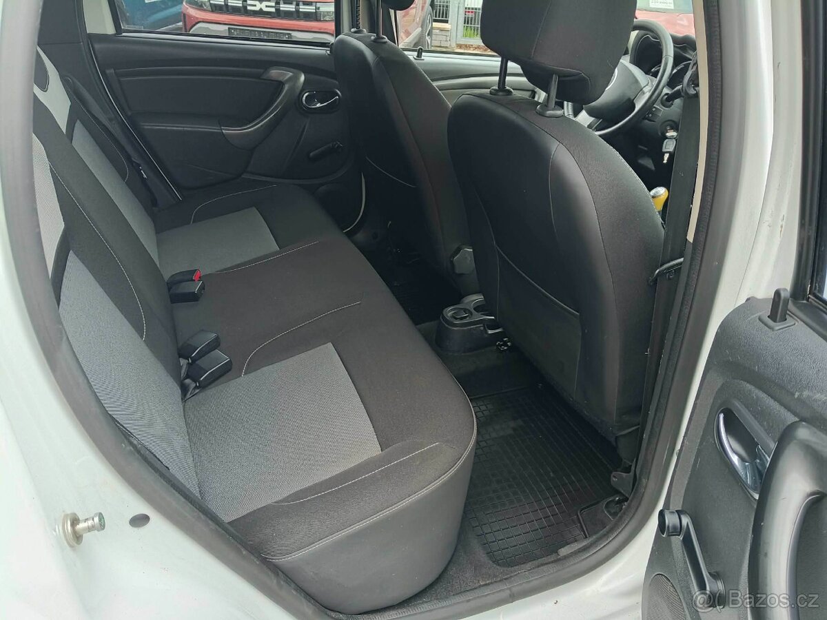 Dacia Duster 1,6 Arctica 84kW - 10