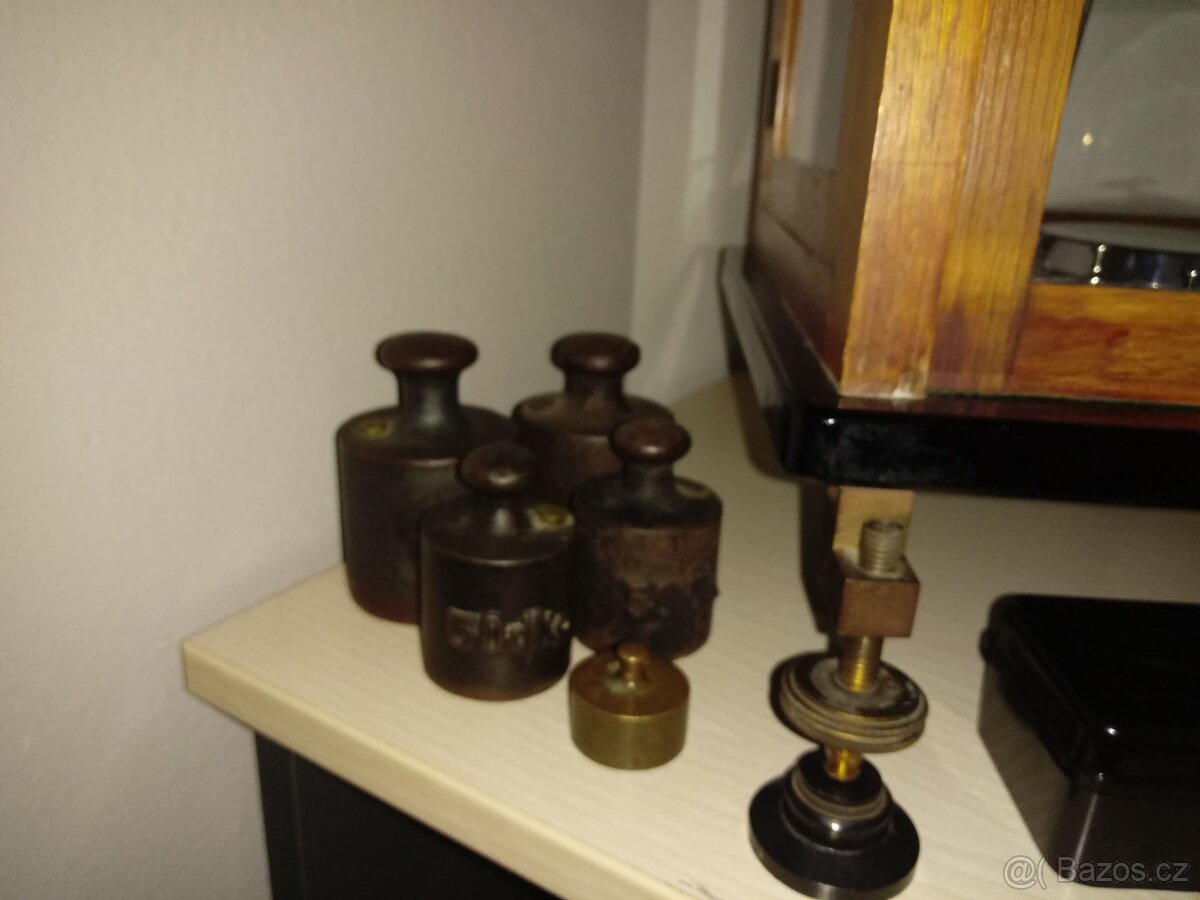 Laboratorní závaží sady - 10