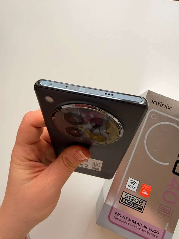 Infinix ZERO 40 5G 24GB/512GB - 10