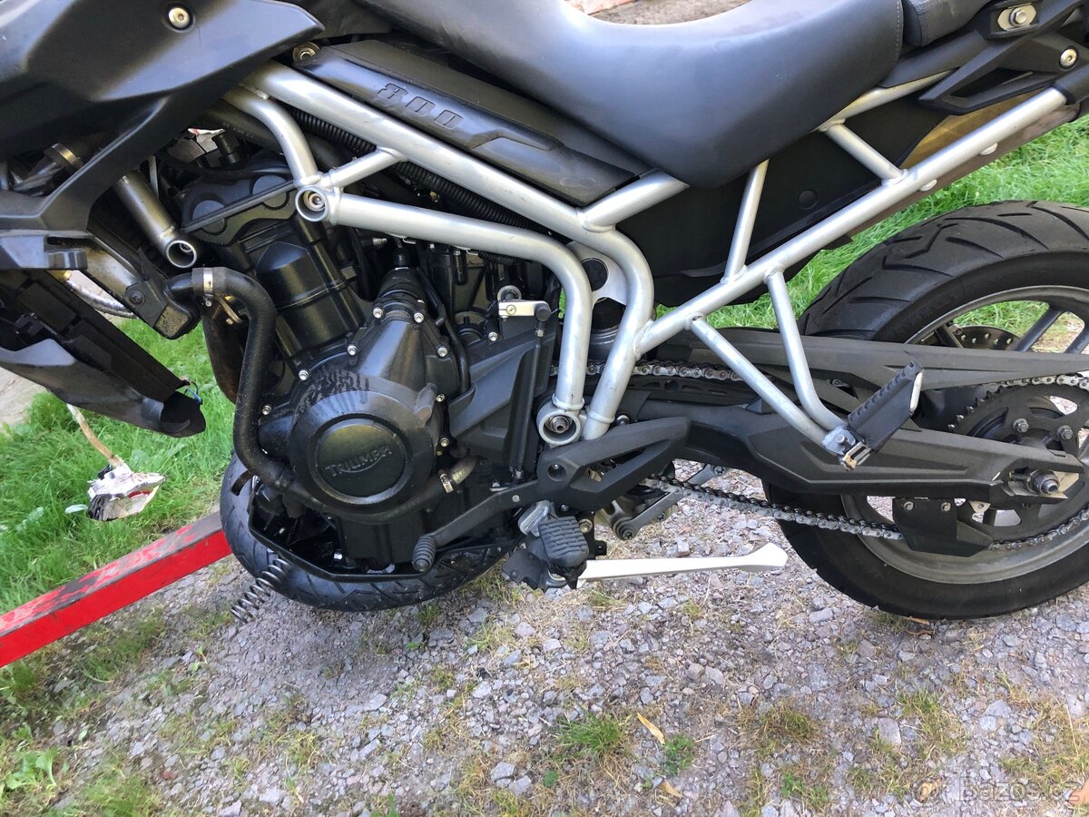 Motonadily Triumph Tiger 800 2010 - 10