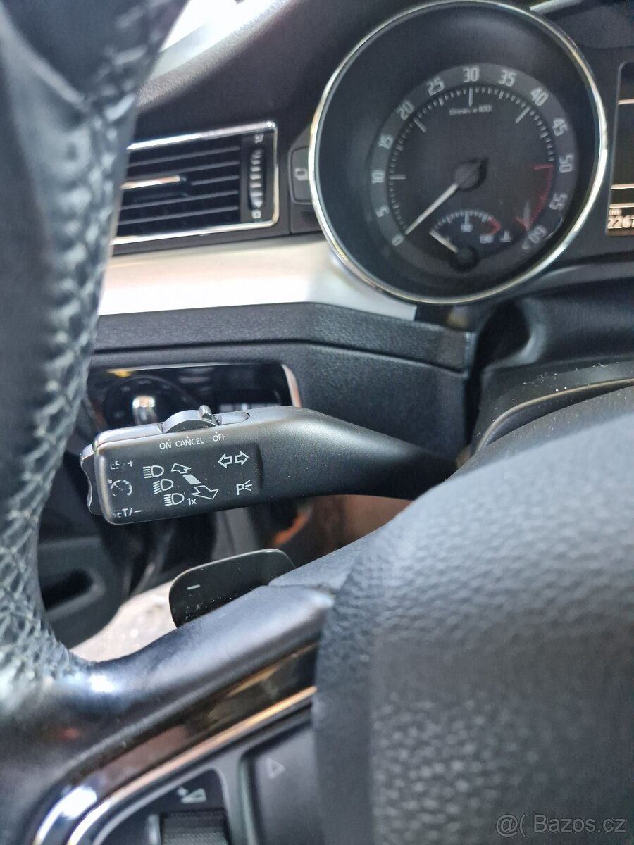 Prodám Škoda Superb 2,0 TDI, 103 kw, DSG - 10