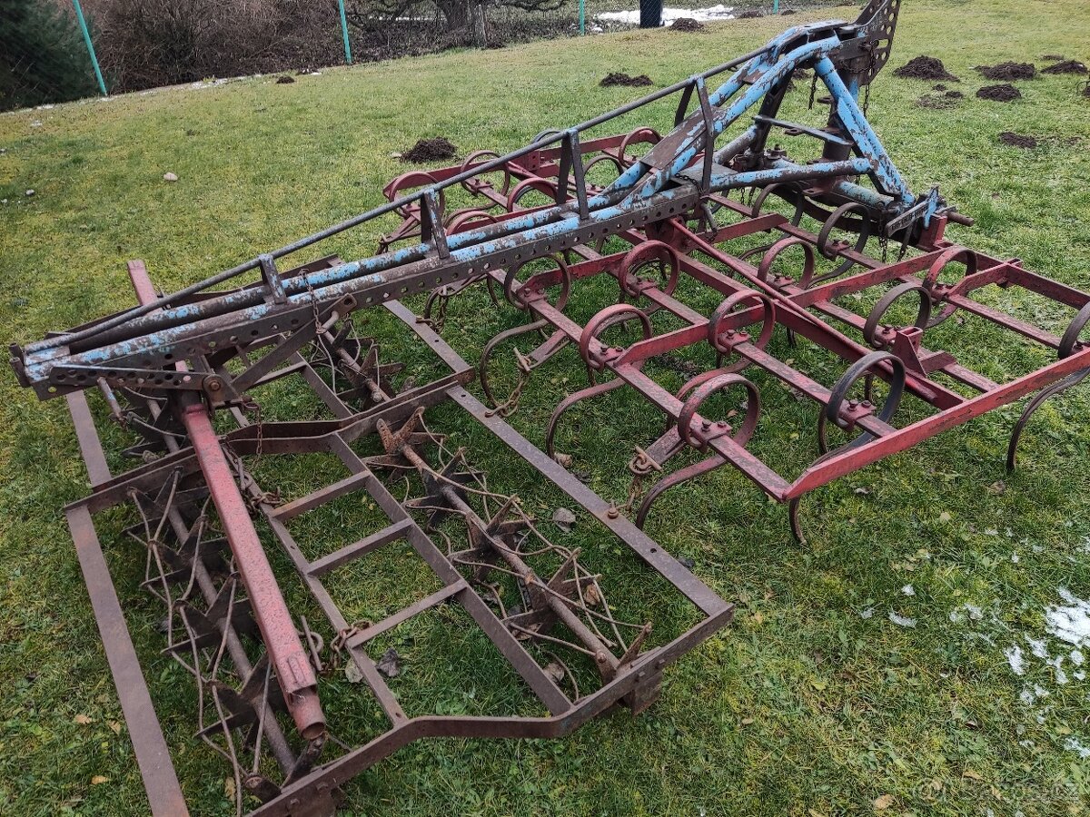 Kultivátor za Traktor - 10