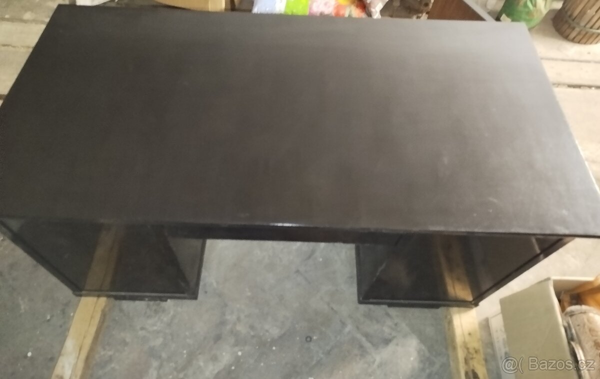 Starý psací stůl - 10