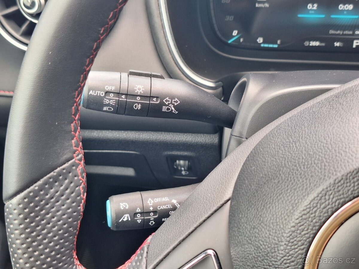 MG HS 1,5 Excite 7DCT ČR 1maj - 10