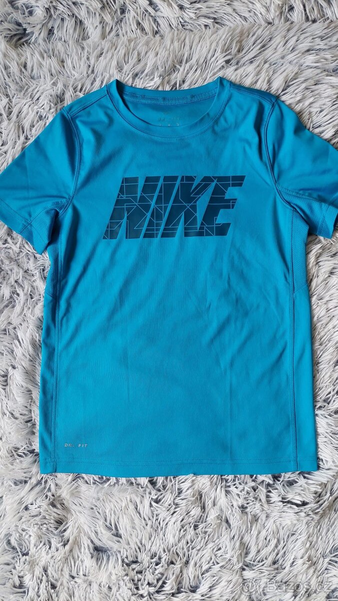 Značková trička - 10