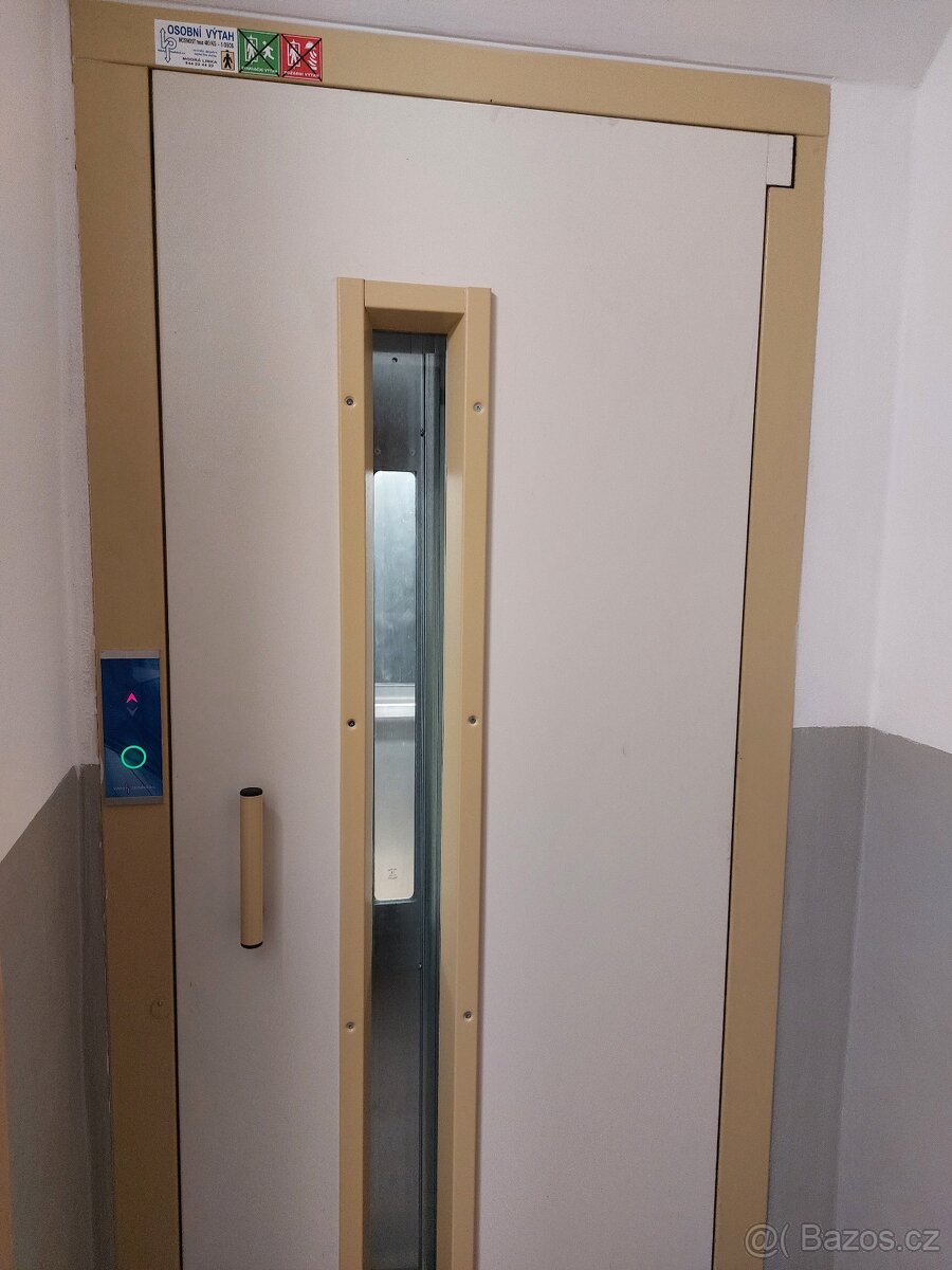 Pronájem bytu 2+1, 51 m² - ulice Dělnická, Olomouc - 10