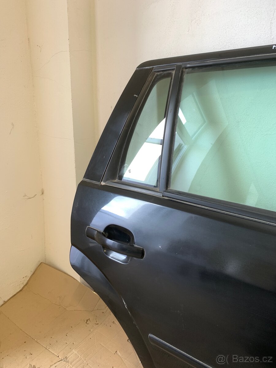 Ford Mondeo Mk3 2004 combi, dveře - 10