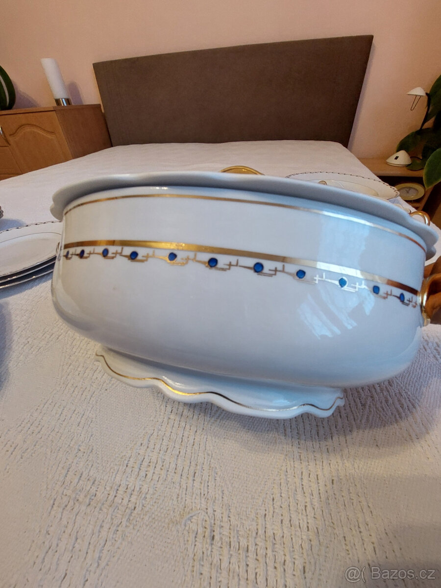 Jídelní souprava - servírovací sada - 10